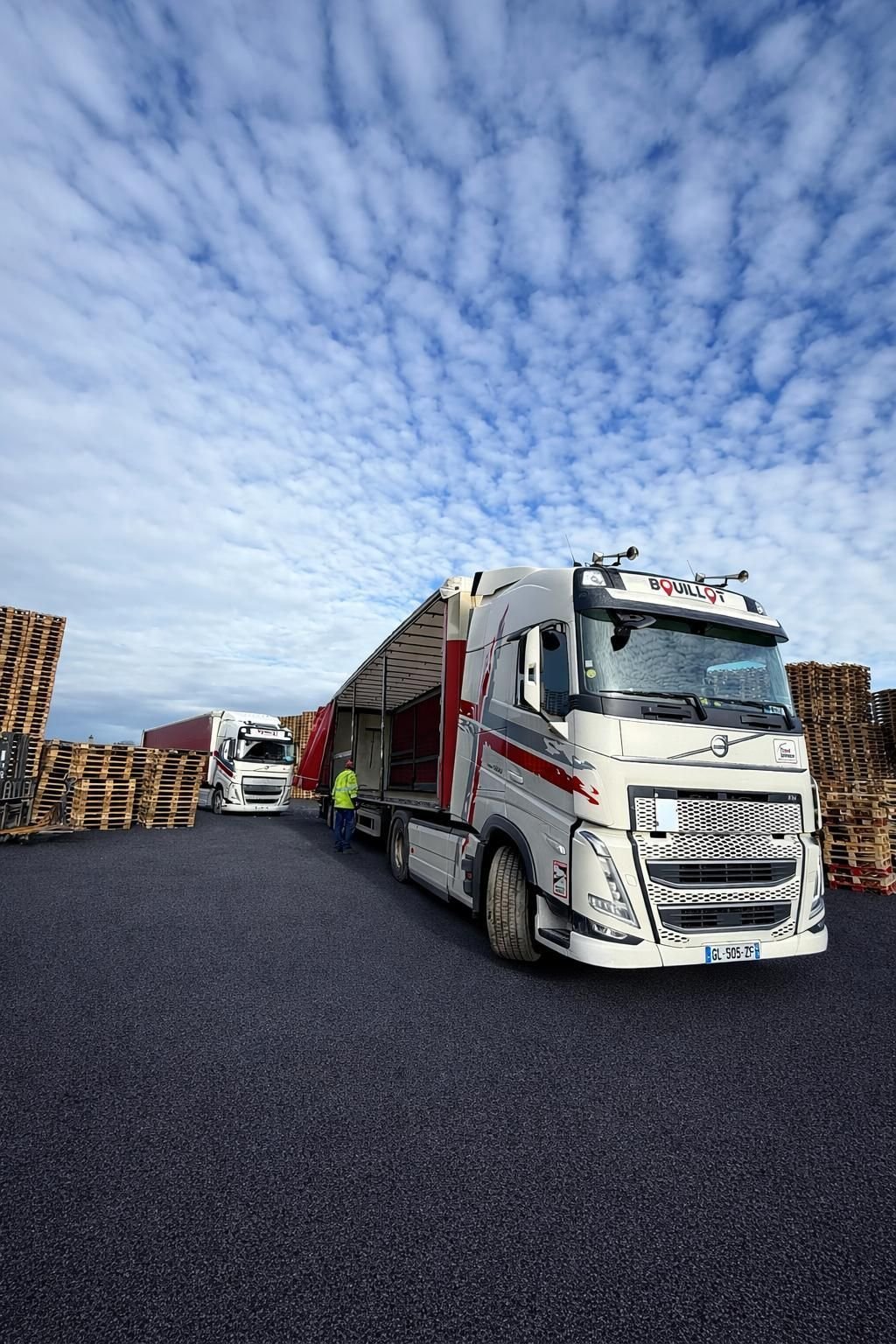 Full truckload being loaded at the DirectPAL depot